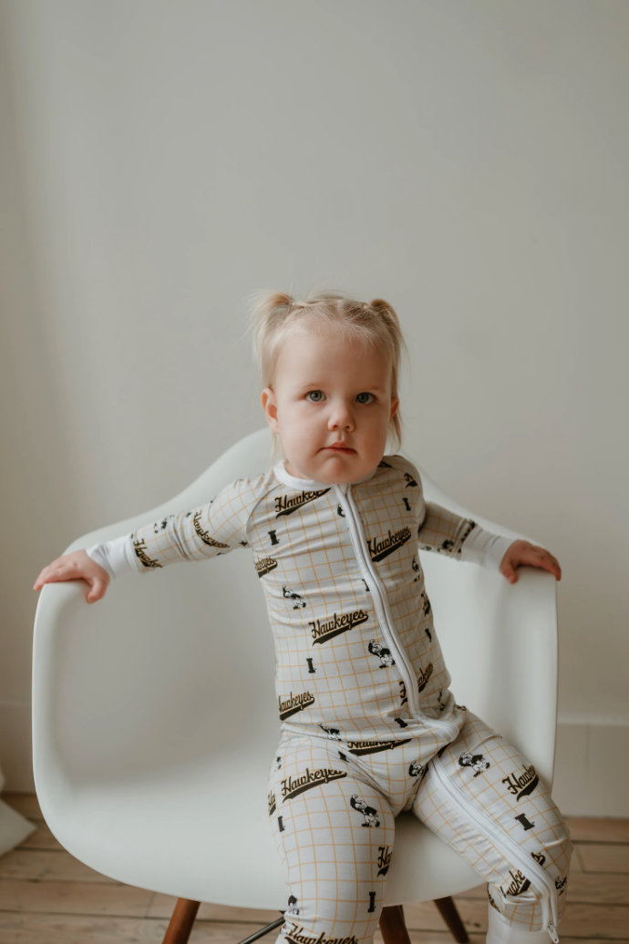 Zip Onesie - Vintage Iowa