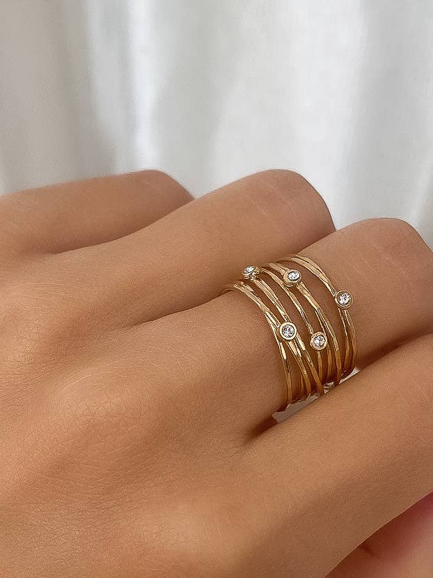 18K Gold Vintage Band Ring Set