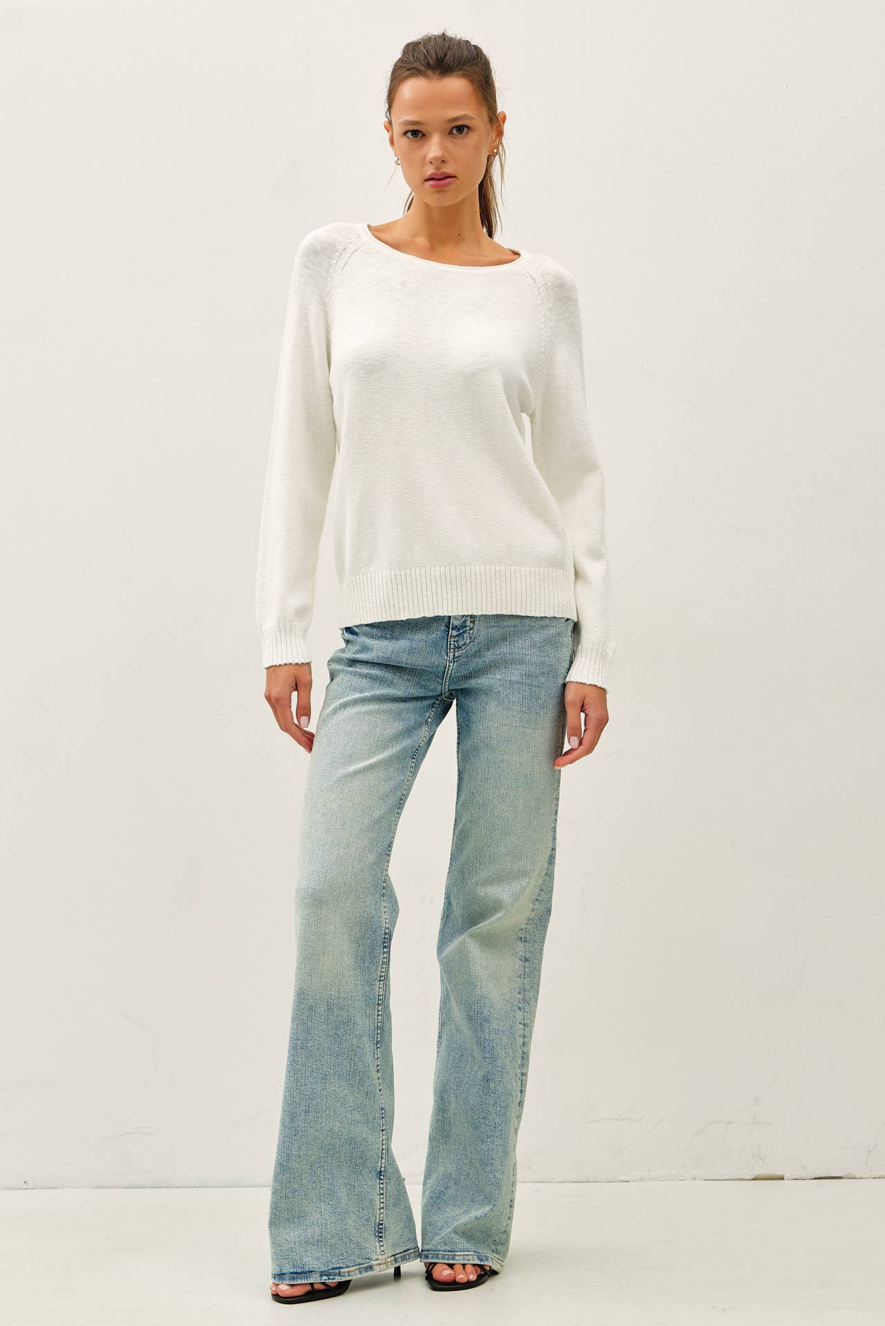 Renae Raglan Sleeve Sweate