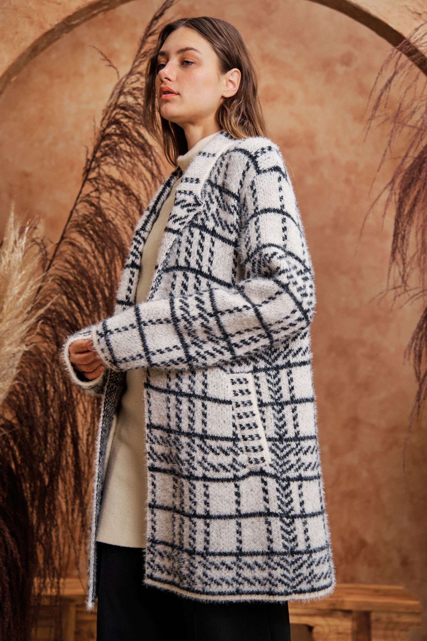 PLAID BUTTON FRONT LONG SLEEVE COAT