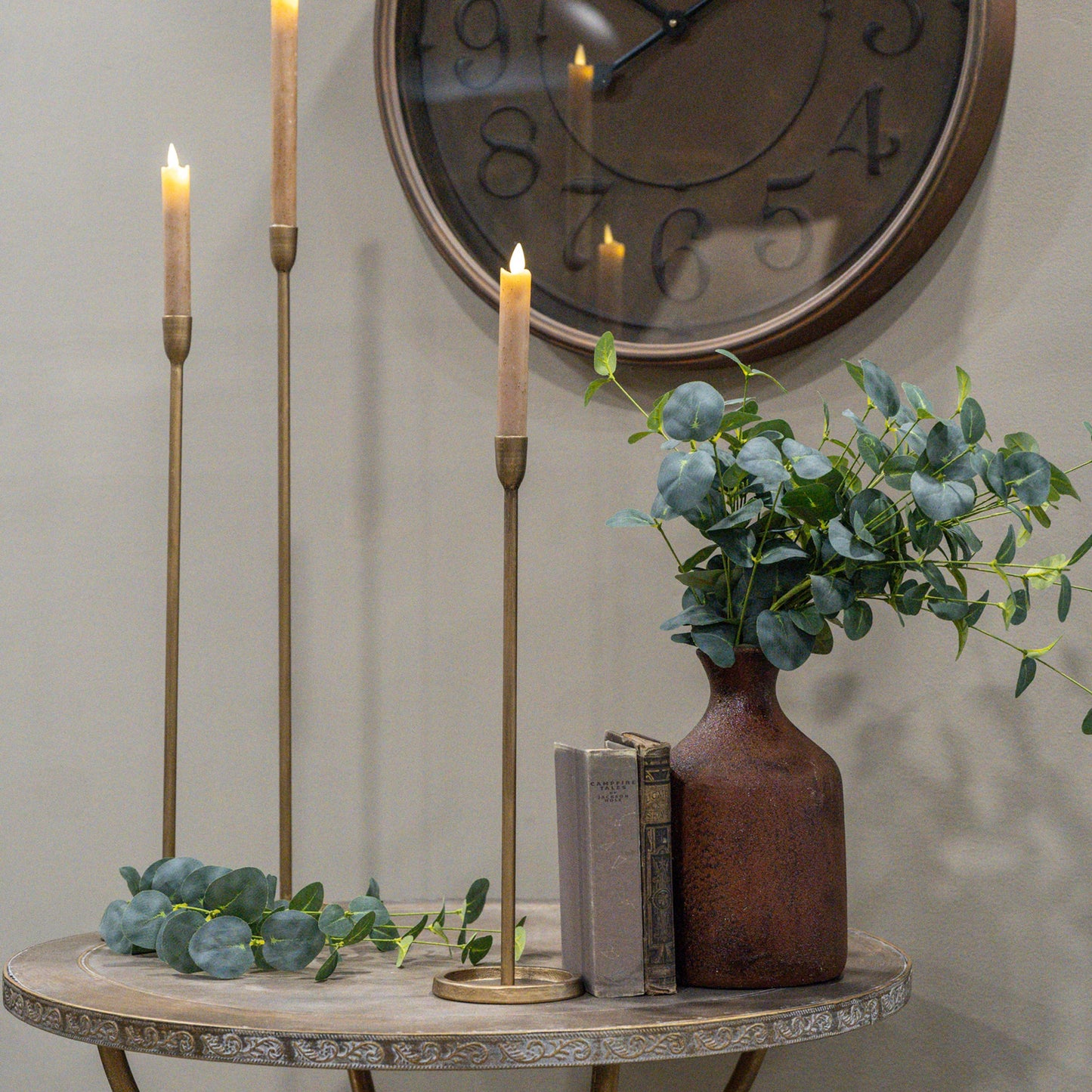16.25" GOLD NEWTON TAPER CANDLESTICK