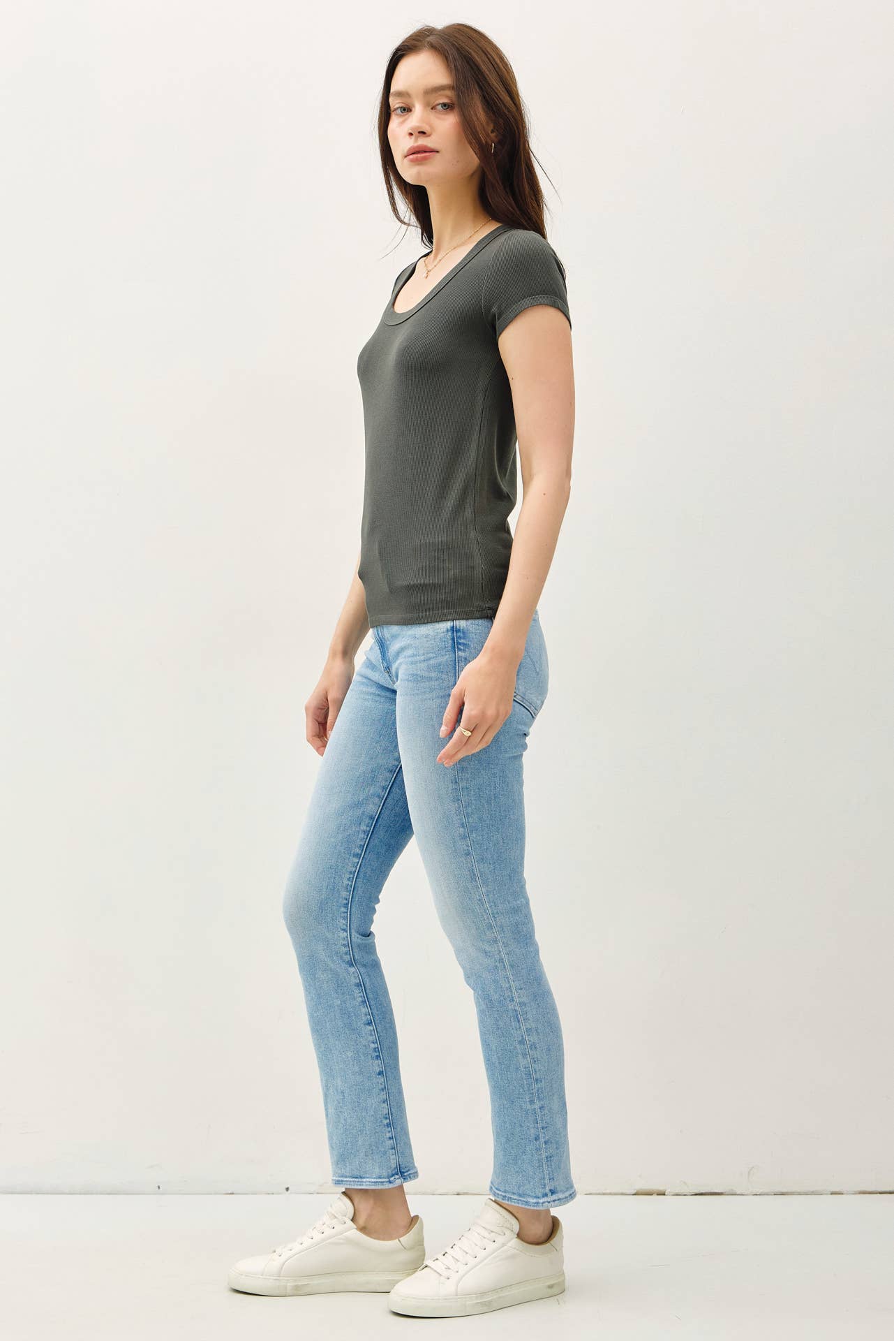[NEW SHADE]ULTRA SOFT BASIC SCOOP NECK BABY TEE