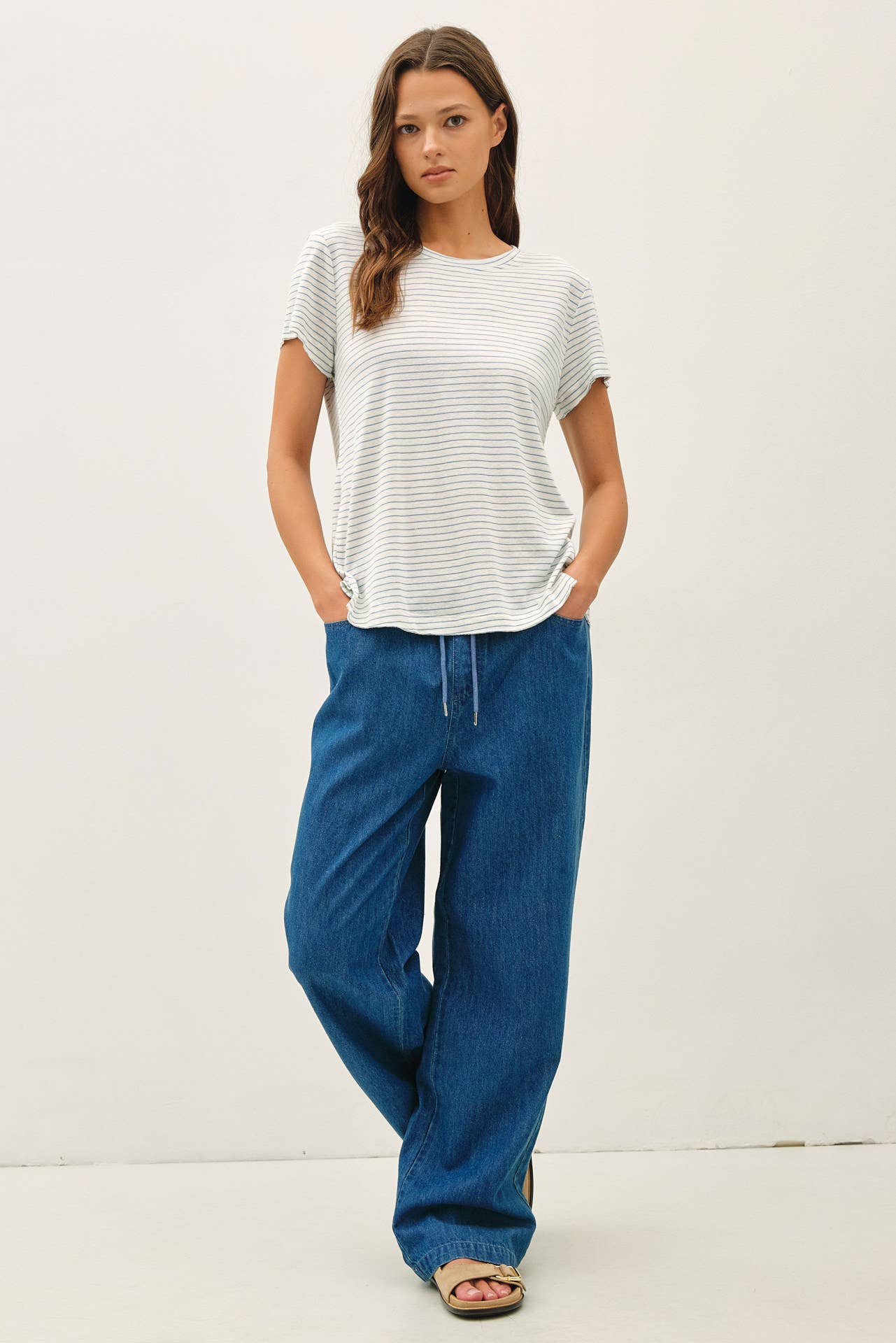 LINEN BLENDED STRIPED RELAXED TEE