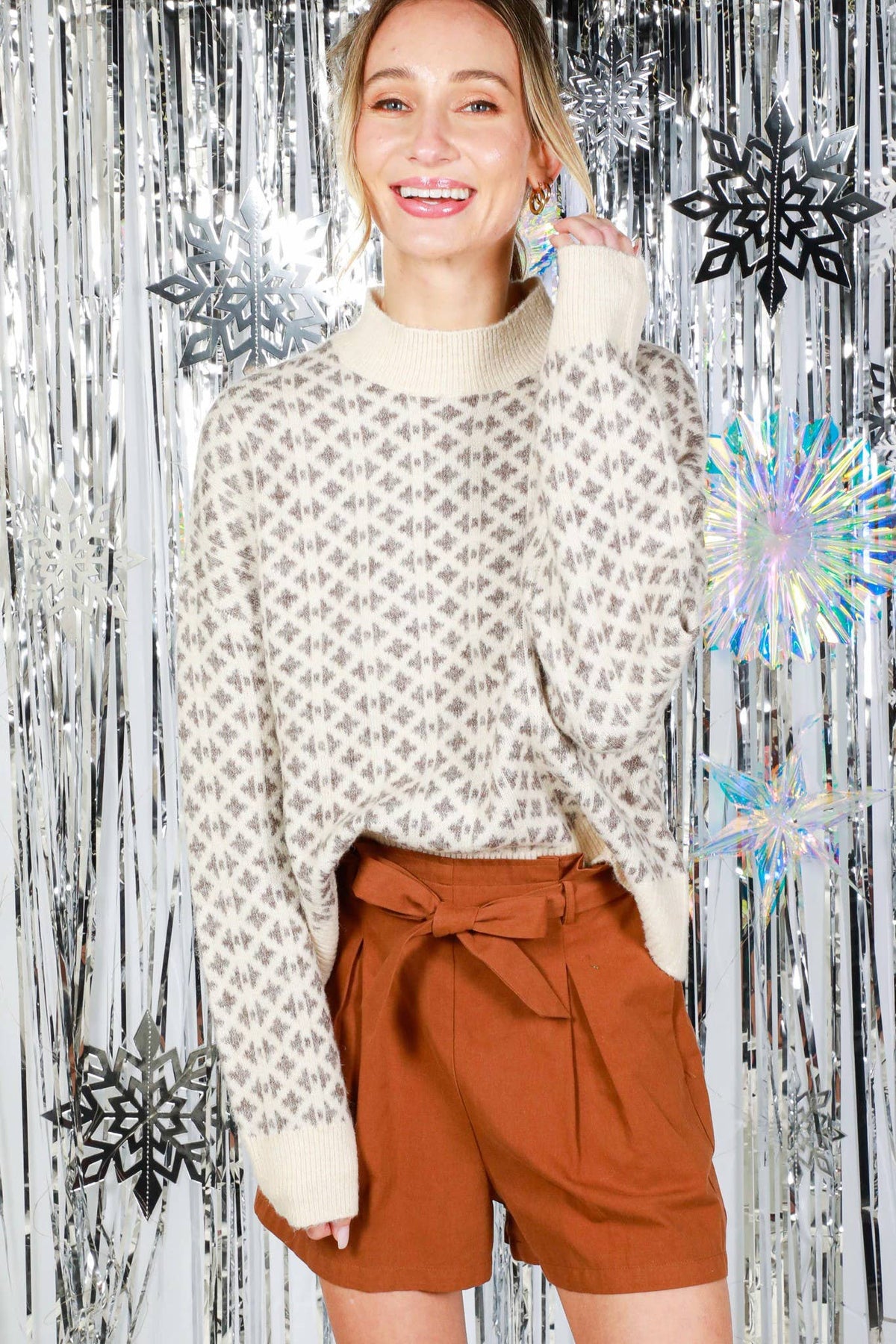 Geometric Pattern Mock Neck Knitted Sweater Top VT81923