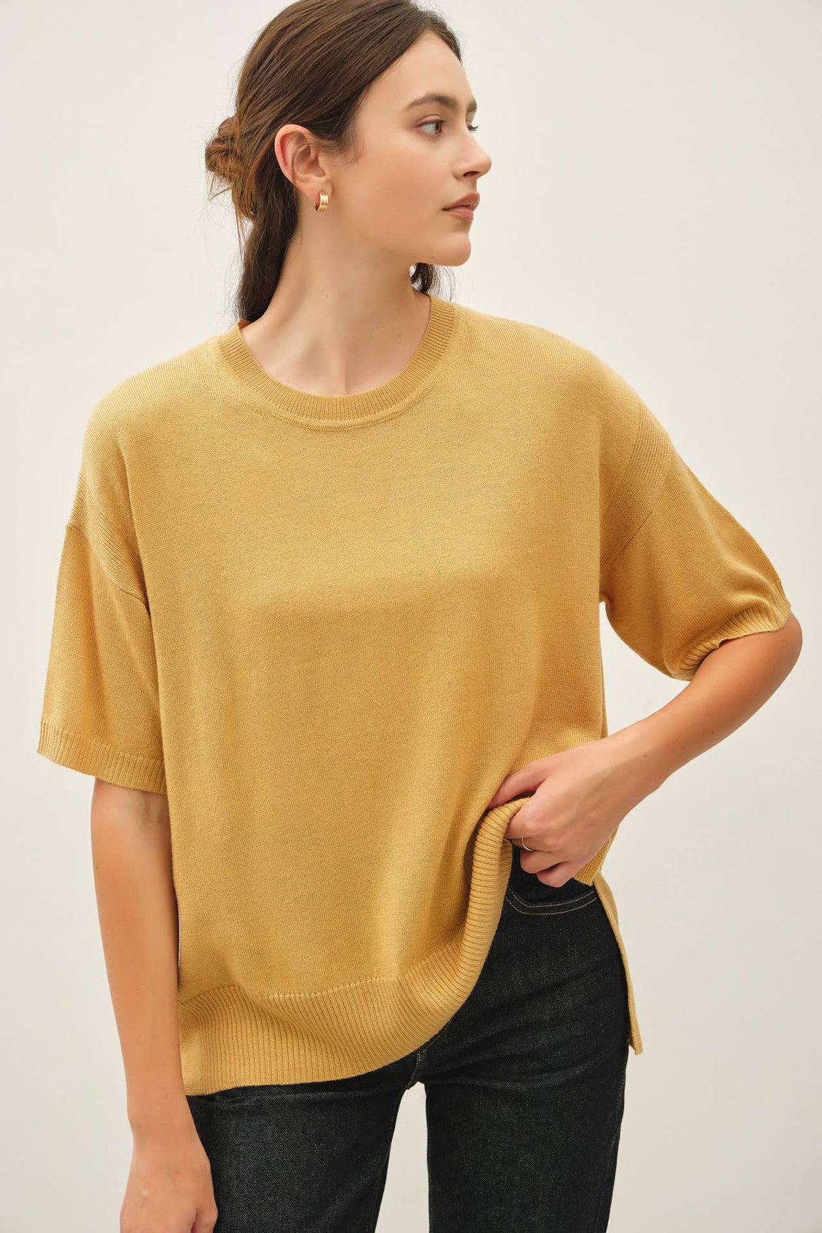 Side Split Shortsleeve Sweater