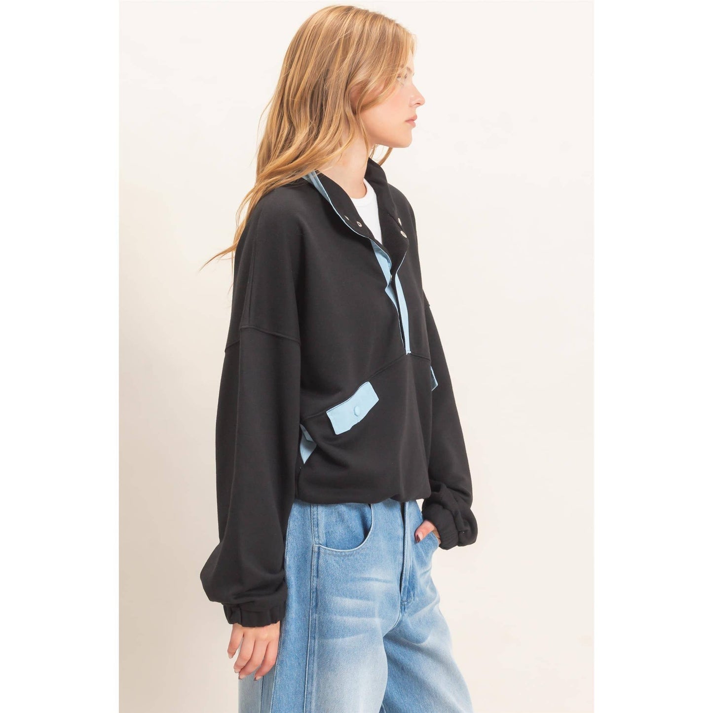 Oh Snap Contrast Pullover