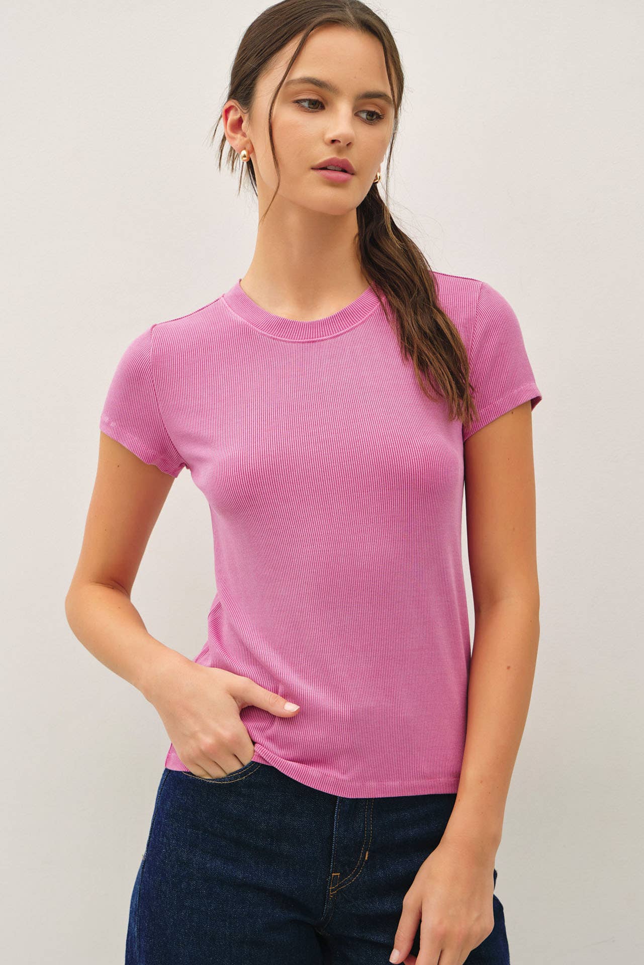 Basic Babe Ribbed Tee