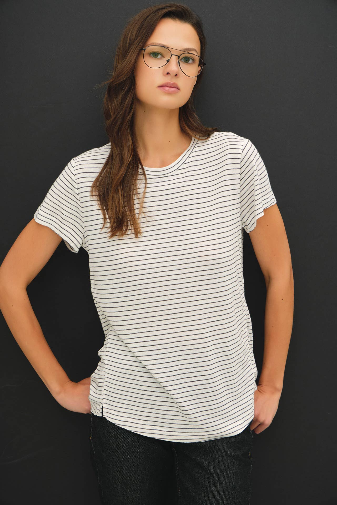 LINEN BLENDED STRIPED RELAXED TEE