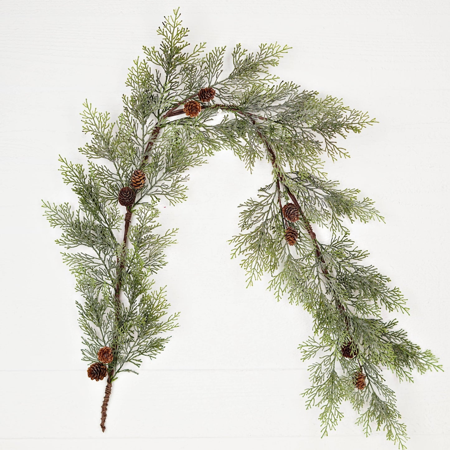 510201- 5ft Garland-Sparkle Mix Green Cedar with Birchcone