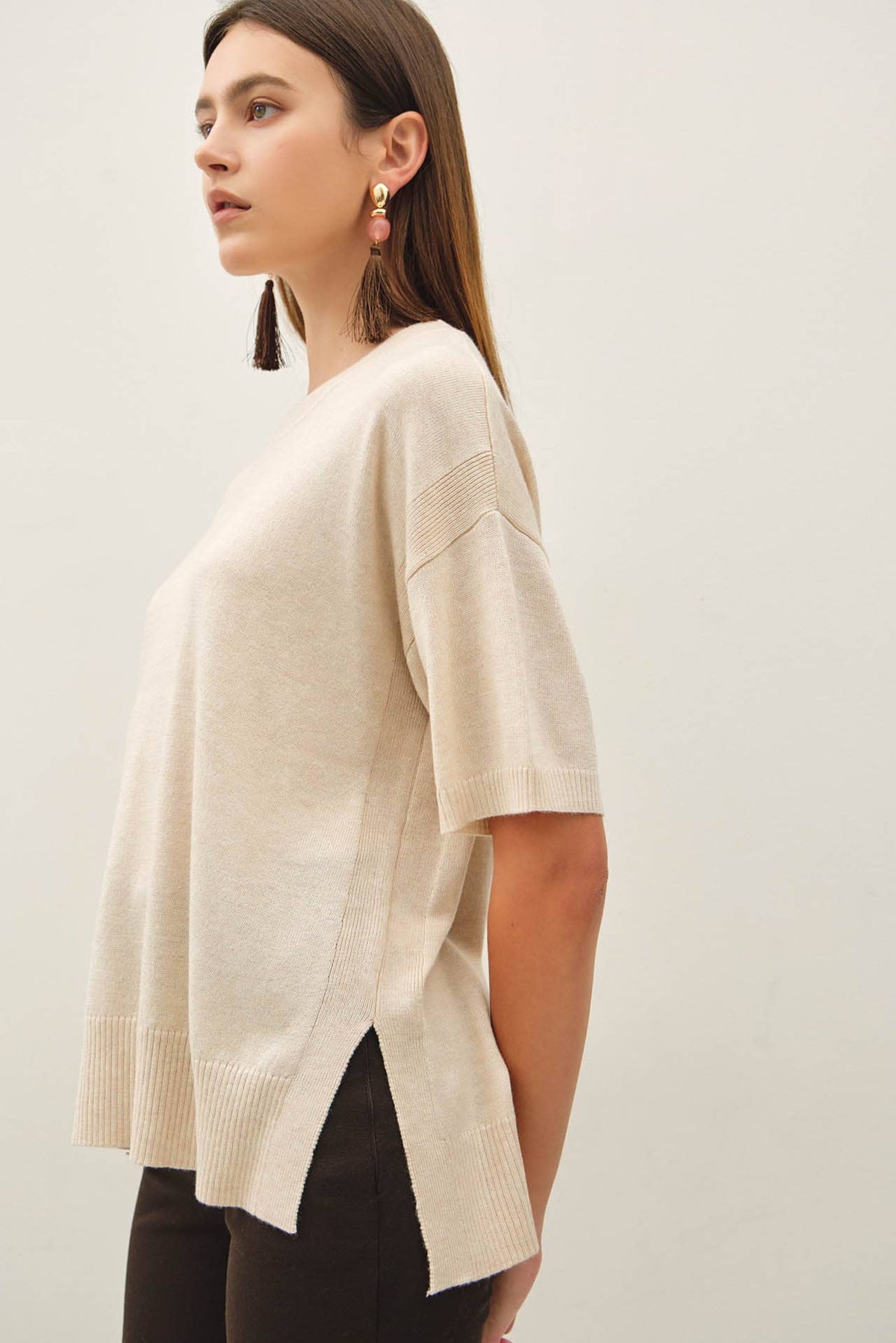 Side Split Shortsleeve Sweater