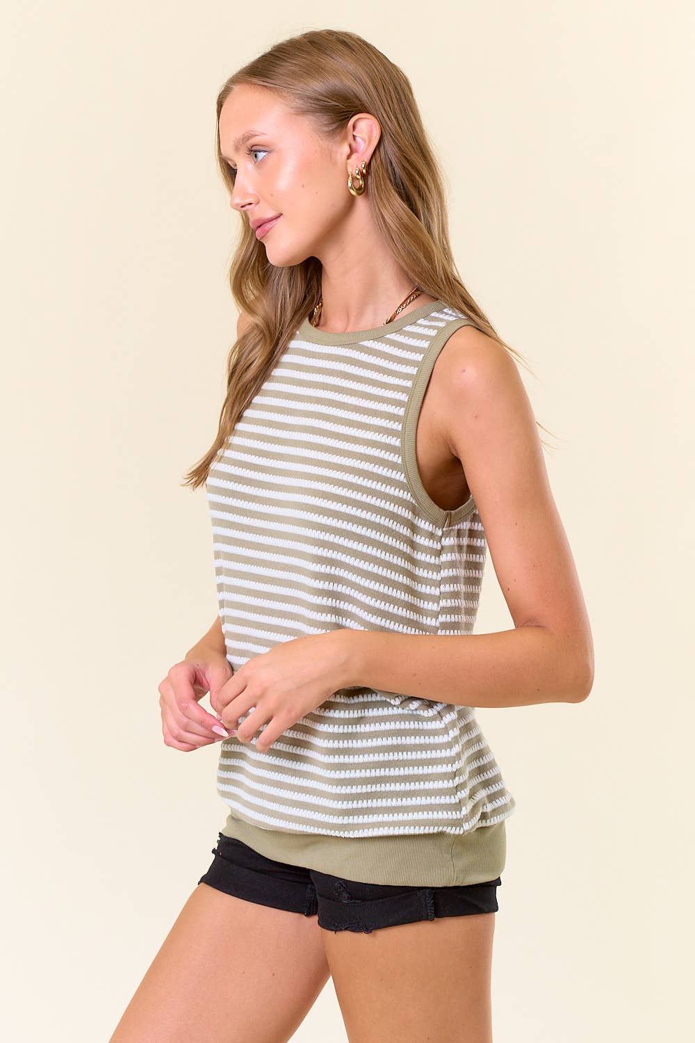 TEXTURED KNIT TANK - 43246T