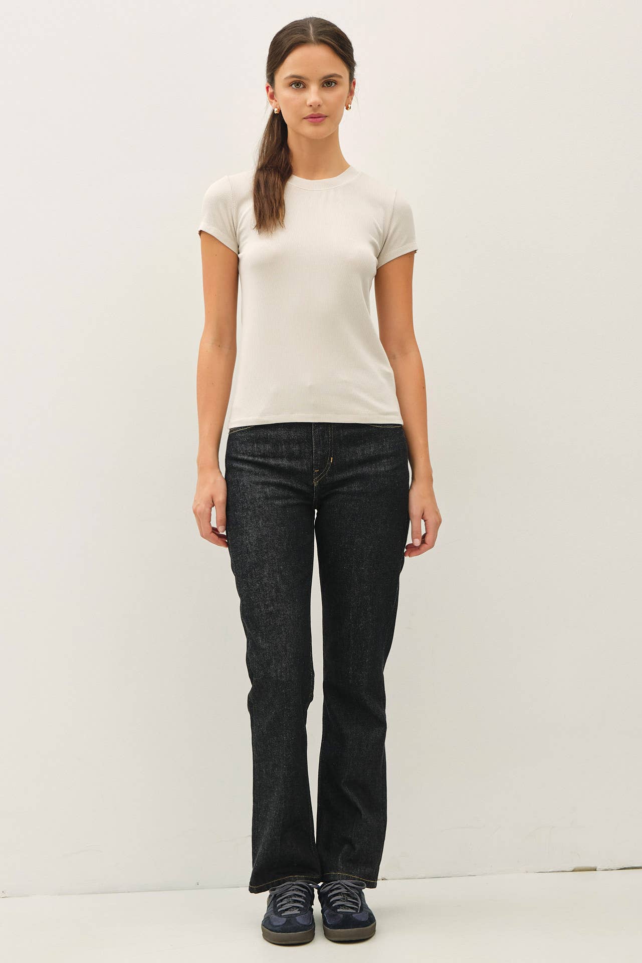 Basic Babe Ribbed Tee