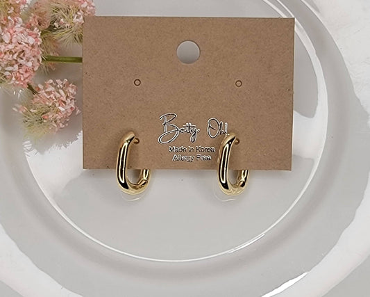 Small Gold Oval Hoops