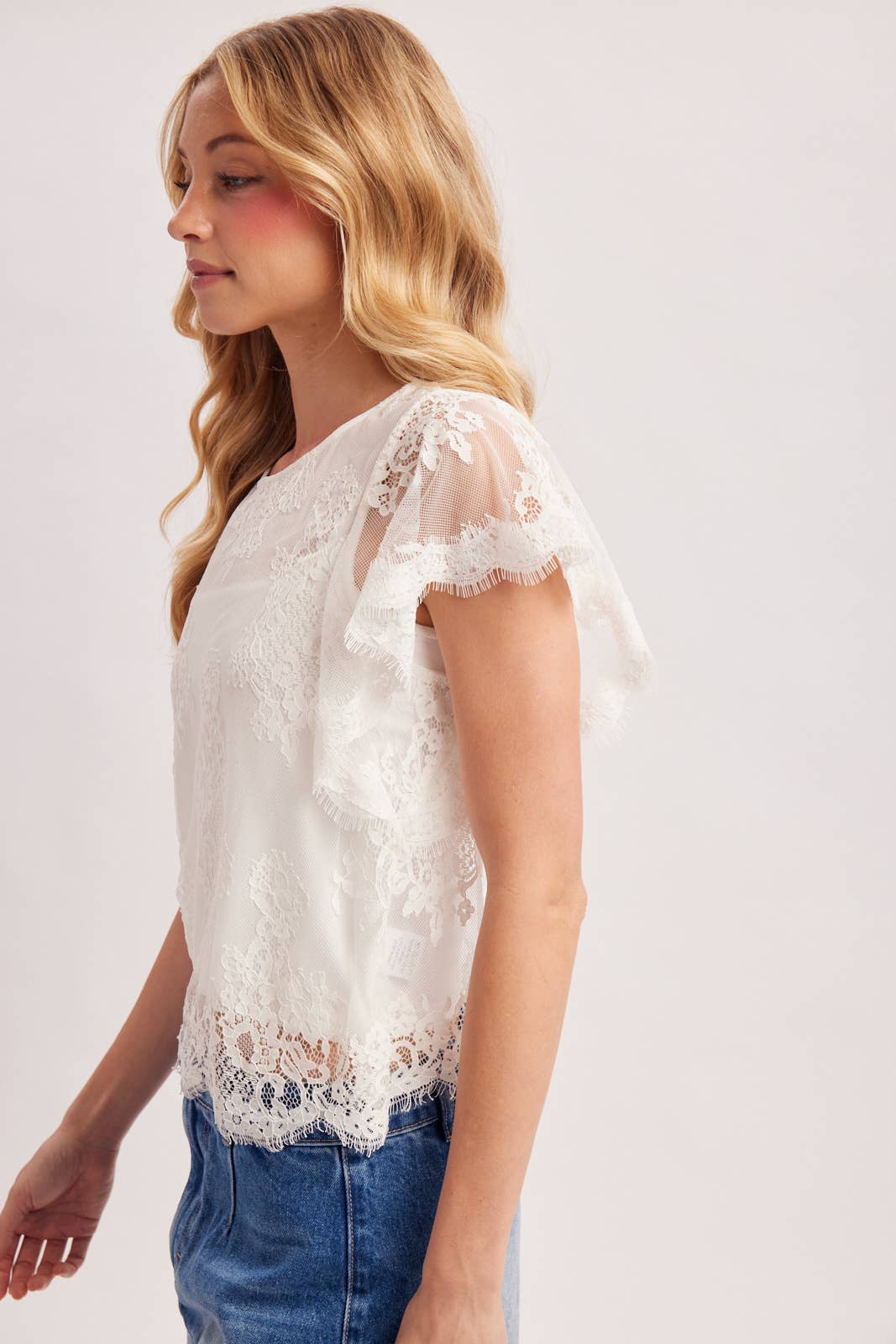 SEE-IT-THROUGH FLUTTERY SLEEVES LACE TOP WITH NO LINING